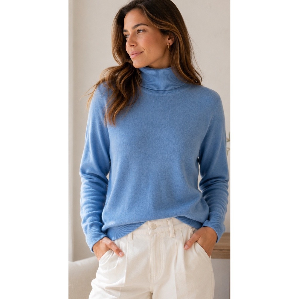 Lord & Taylor Womens Cashmere  Blue Turtleneck Sweater Small
